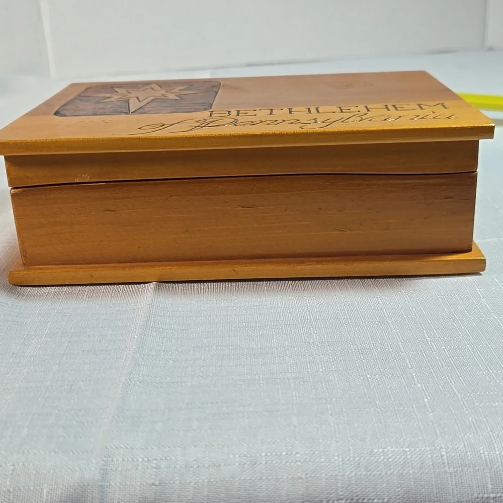 Wooden Bethlehem Pennsylvania Star Keepsake White Pine Wood Box